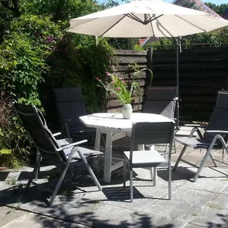 Haus Meerzeit - 2 Mit Balkon Und Garten Cuxhaven